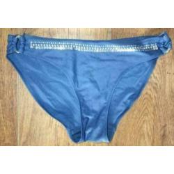 korenblauw bikini met zilver pailletten mt 36