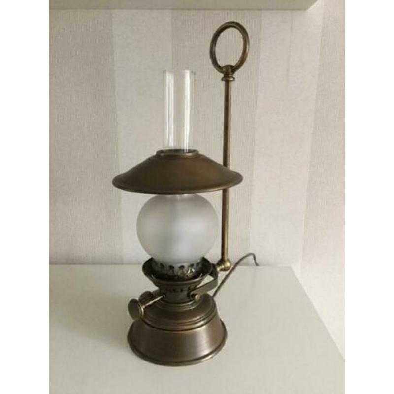 Lampje ( z.g.n Bureau lampje)