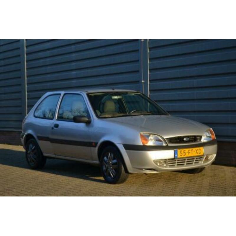 Ford Fiesta 1.3-8V Century Airco Elek. Ramen Cd Stuurbekrach