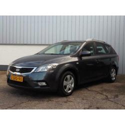 Kia cee'd Sporty Wagon 1.4 CVVT X-tra Airco, Trekhaak