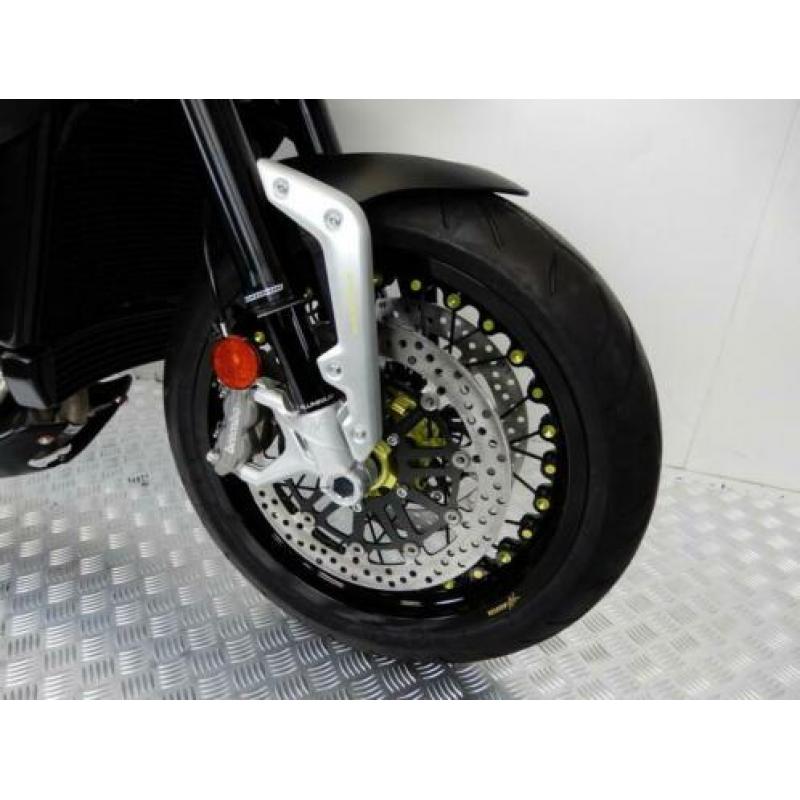 MV AGUSTA BRUTALE 800 DRAGSTER RR (bj 2019)