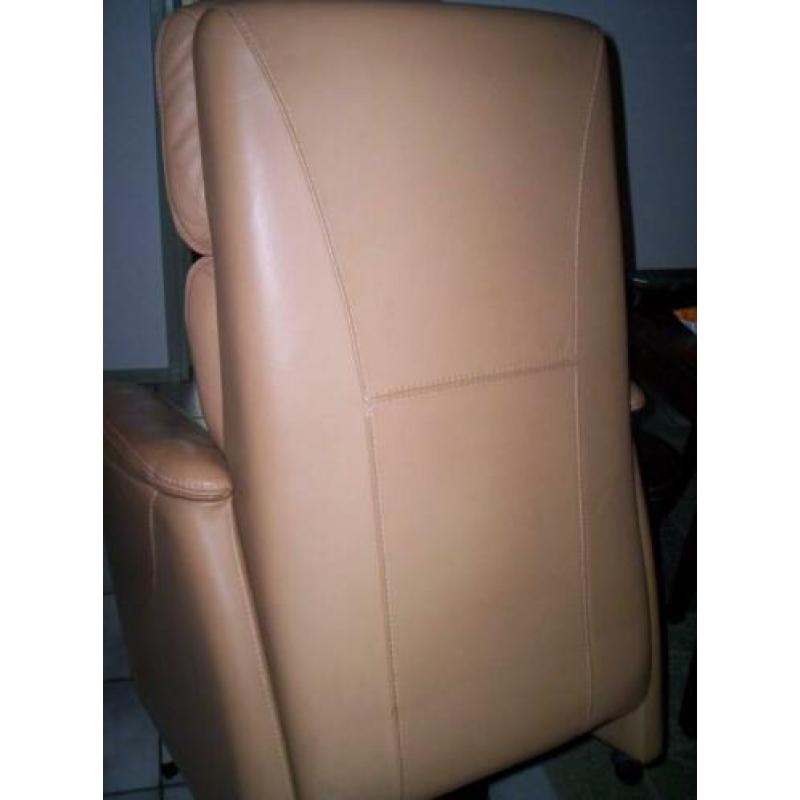 Prominent sta op stoel relax fauteuil leder maat M medium