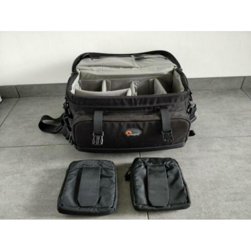 Lowepro magnum 200 aw schoudertas.