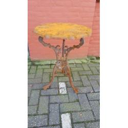 Franse barok tafel van gietijzer