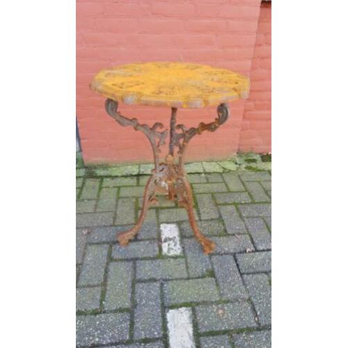 Franse barok tafel van gietijzer