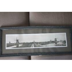 Oude zwart wit panorama foto Kinderdijk molens.