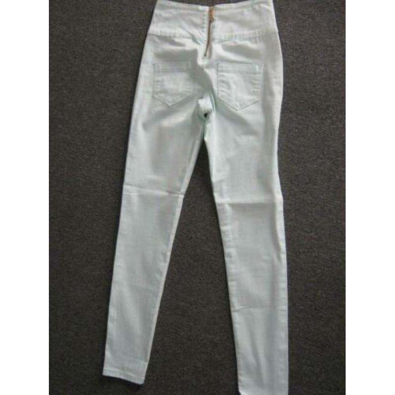 mintkleur broek, maat S. streche