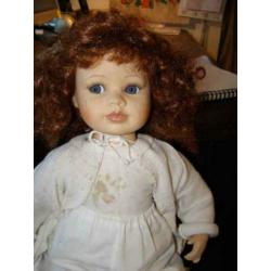 Porceleine pop (A16 194)