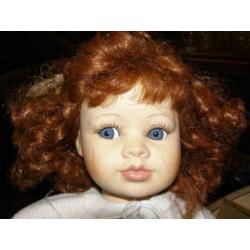 Porceleine pop (A16 194)