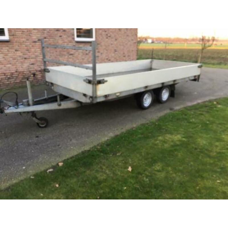 Plateauwagen aanhanger aanhangwagen tandemasser dubbelasser