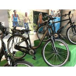 Fietsmaster victoria 5.9 e trekking bosch motor 500 w op=op!