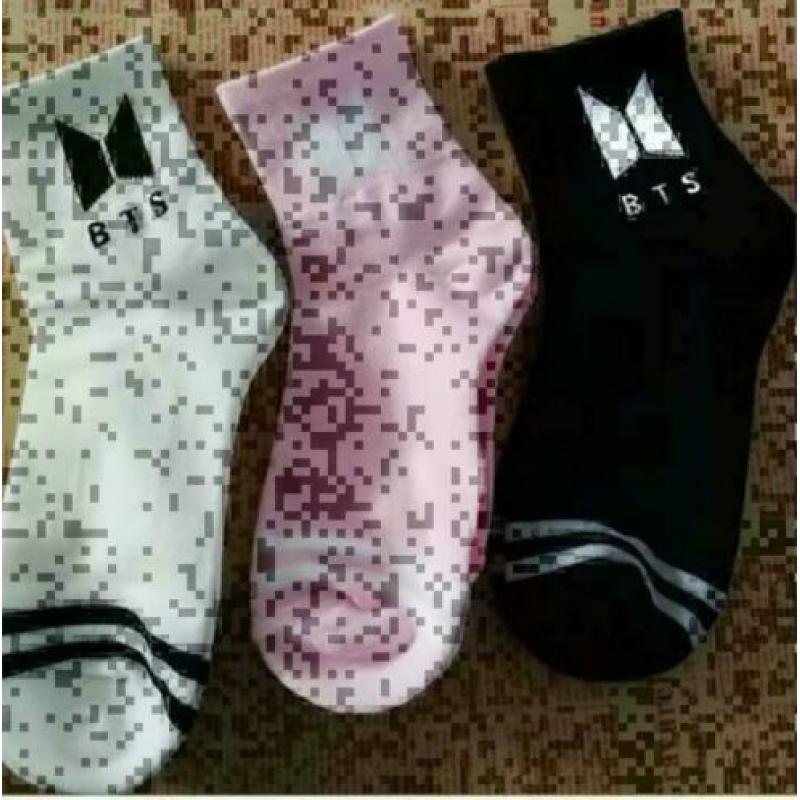 BTS KPOP sokken socks sok bangtan boys love yourself