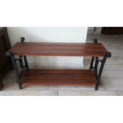 Houten schoenenrek met kapstok