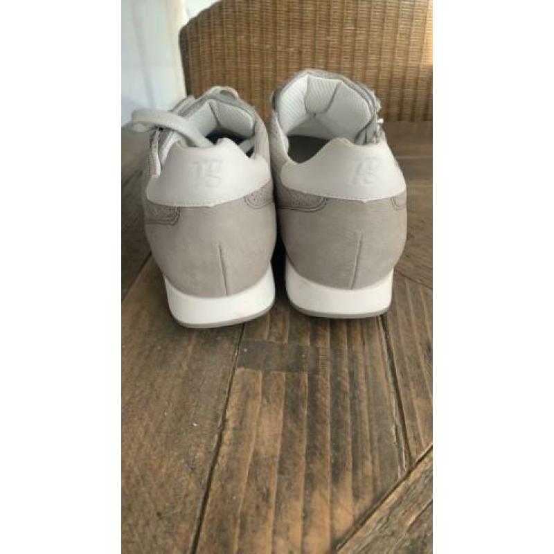 Paul green hele mooie splinternieuwe leren sneakers mt 41