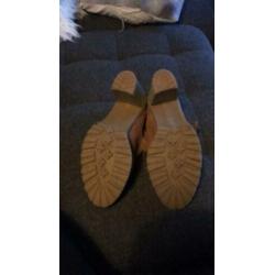 Zara Trafaluc loafers met hak, maat 38, suède mét franje ??