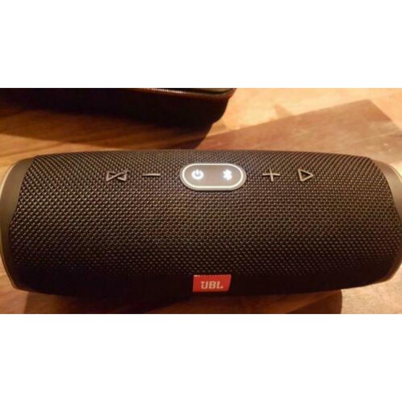 Gloednieuwe JBL Charge 4 ruilen tegen Extreme 2