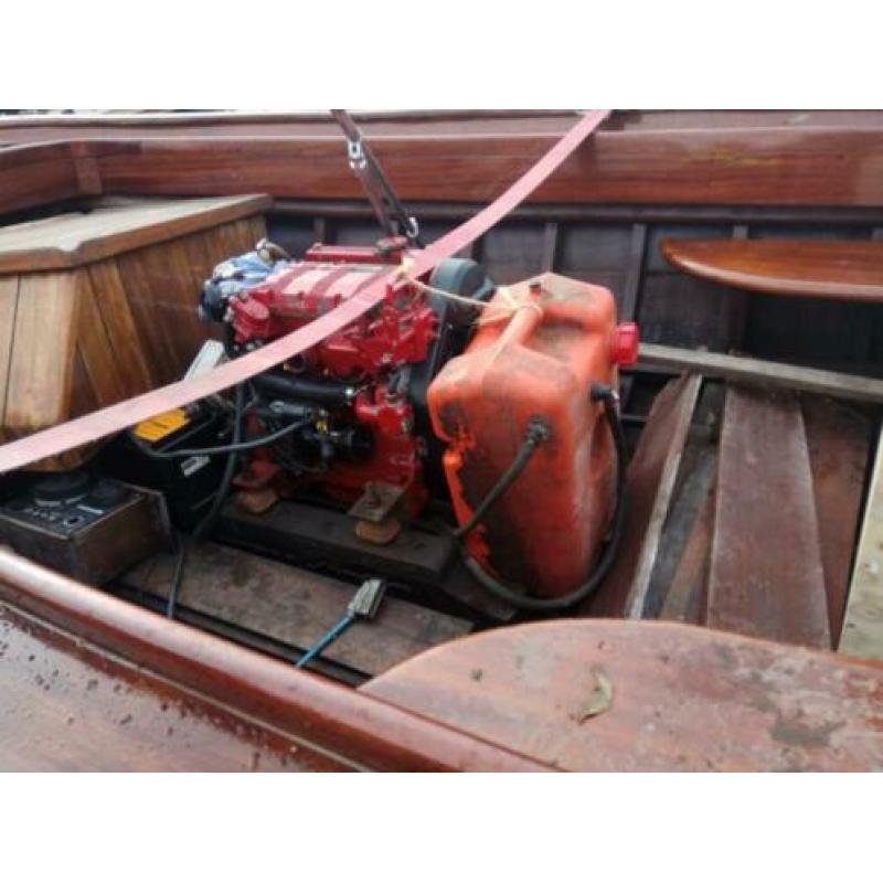 Hardhouten sloep met 30PK Iveco dieselmotor