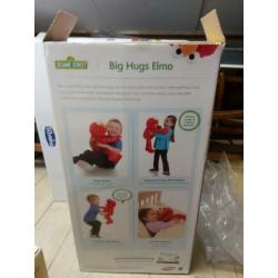 Hug me Elmo Knuffel