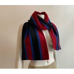 College shawl wol kak sjaal