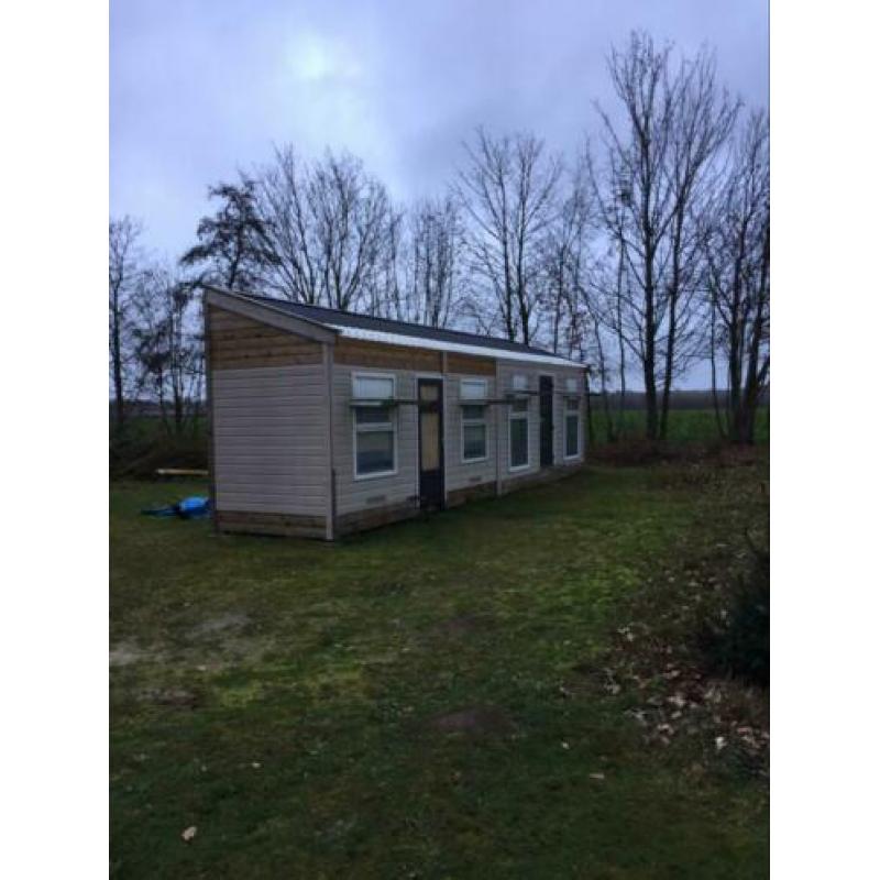 Zeer mooie en ruime duivenhok