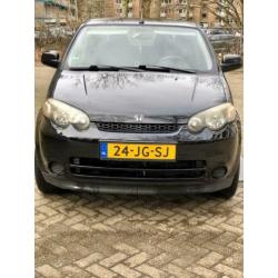 Honda HR-V 1.6 I 4WD CVT Automaat 2002 Zwart