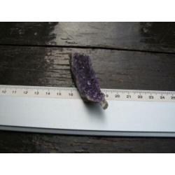 Diverse Mooie stukjes Amethyst uit Brazilië.€ 5,00 per stuk