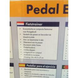Revaliderend pedaal oefenapparaat