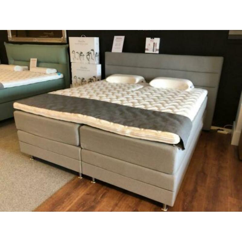 Boxspring opruiming alles tegen uitverkoop prijzen !!!