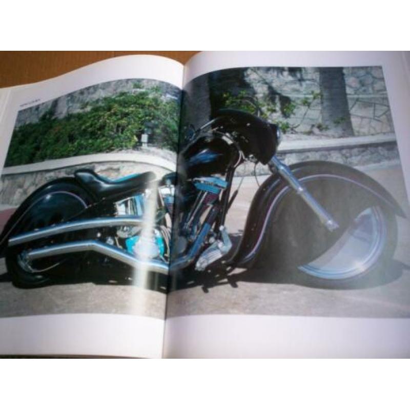 Peter Henshaw Custom bikes motorcycles full color