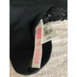 Victoria’s secret kanten bh 80c en string L nieuw