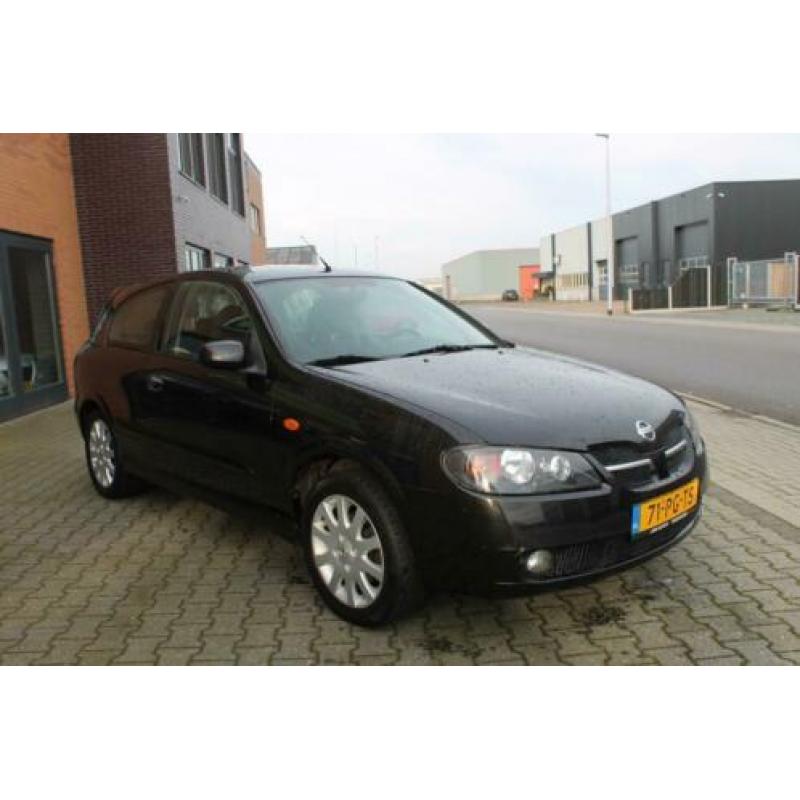 Nissan Almera 1.8 Acenta Sport (bj 2004)