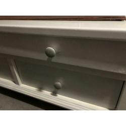 Salontafel wit, degelijk/stevig