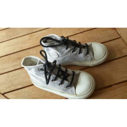 Converse all stars maat 23