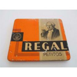 100-3 Sigarenblikje, Regal Pepitos