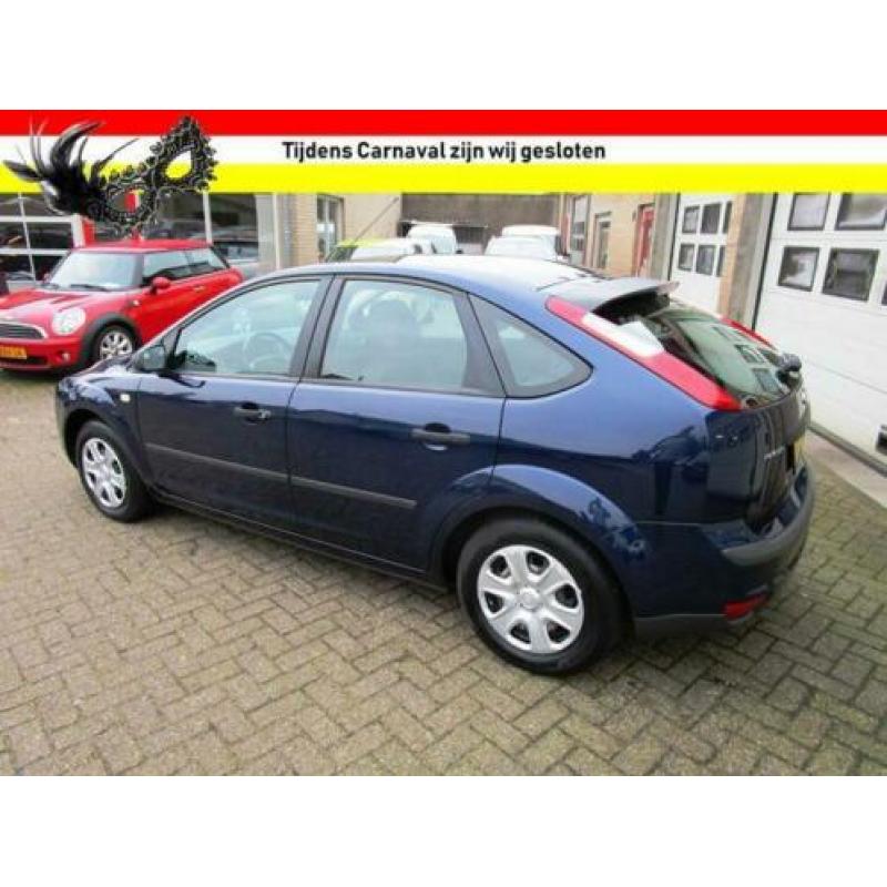 Ford Focus 1.6-16V Champion 49.039km! (bj 2006)