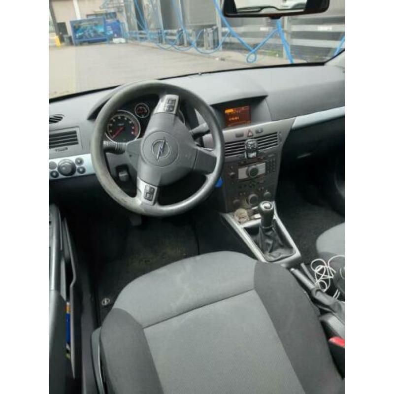 Opel Astra 1.8 16V St.wgn. 2006 Grijs