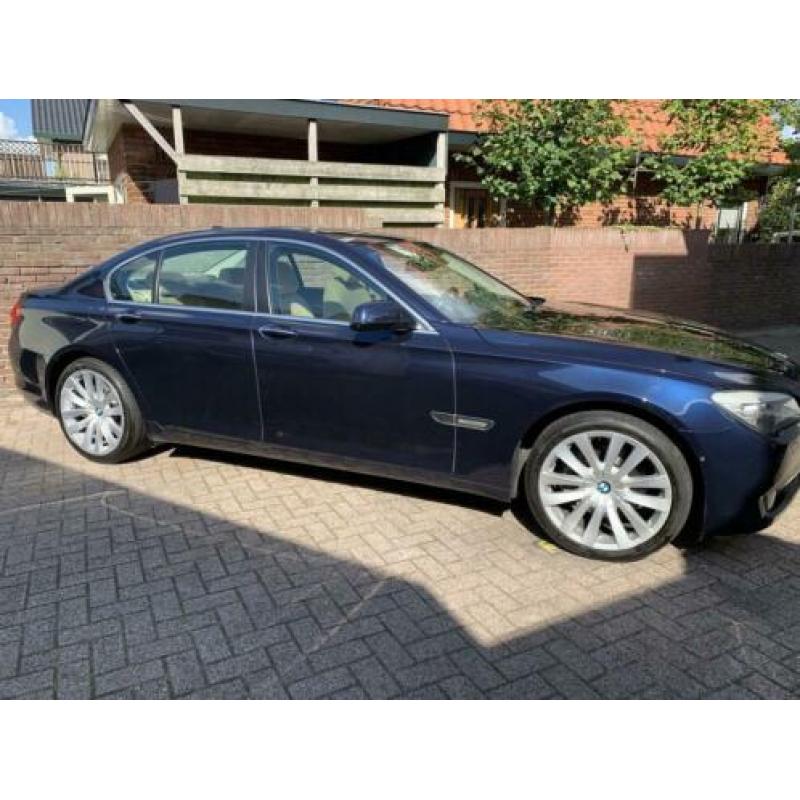 BMW 7-serie 730d High Executive