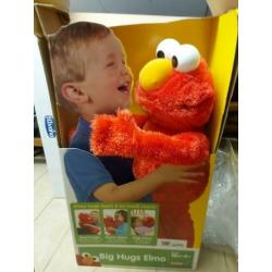 Hug me Elmo Knuffel