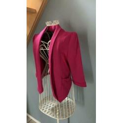 Mooi fuchsia Rouge jasje maat M