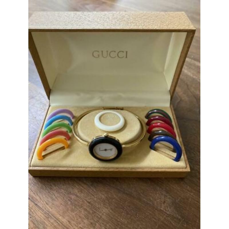 Horloge Gucci 1100-L