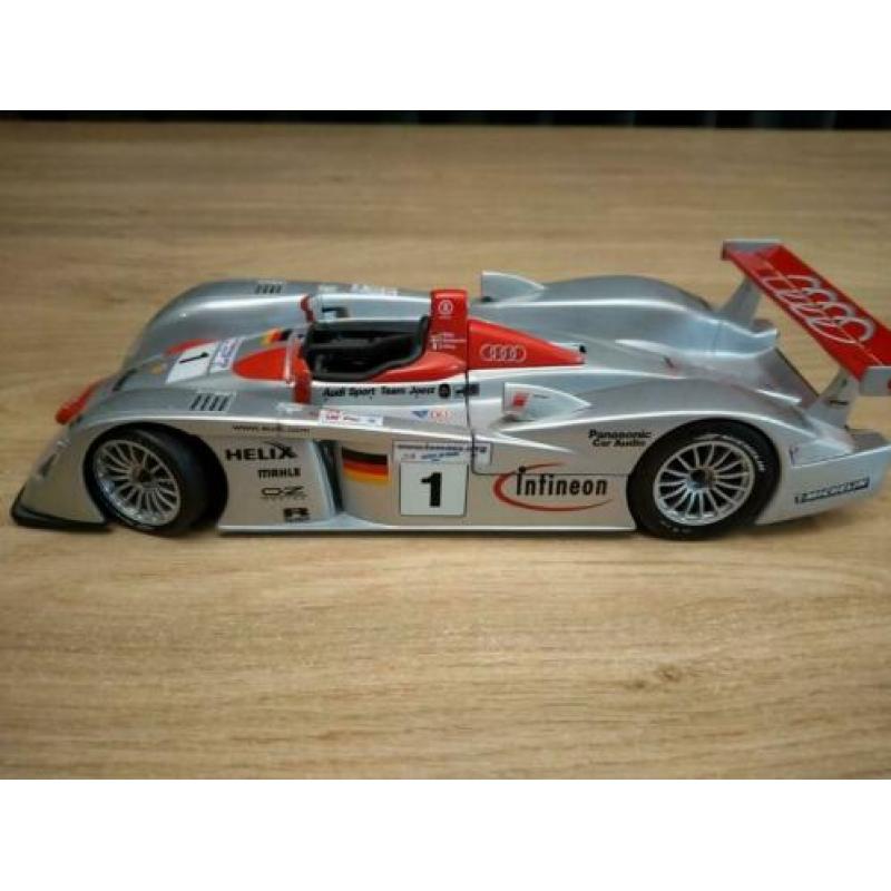 Audi Le-Mans set '99, '01 & '02