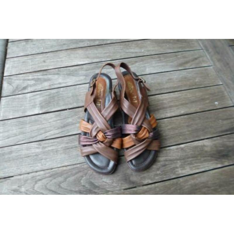 Mooie ARRIVA sandalen maat 38