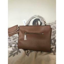 GUESS handtas cognac