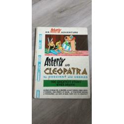 Asterix strips 3x Engelstalig 2x nederlands