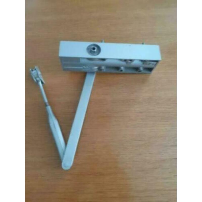 deurdranger Dorma TS73V