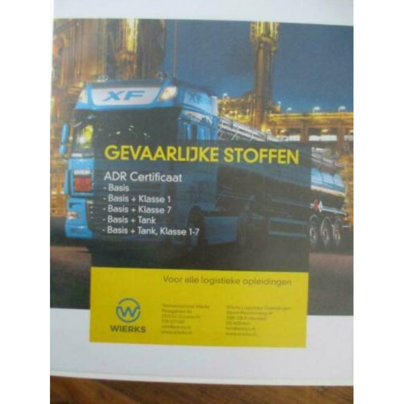 Boek ADR Gevaarlijke stoffen 2020 + examen oefenboek