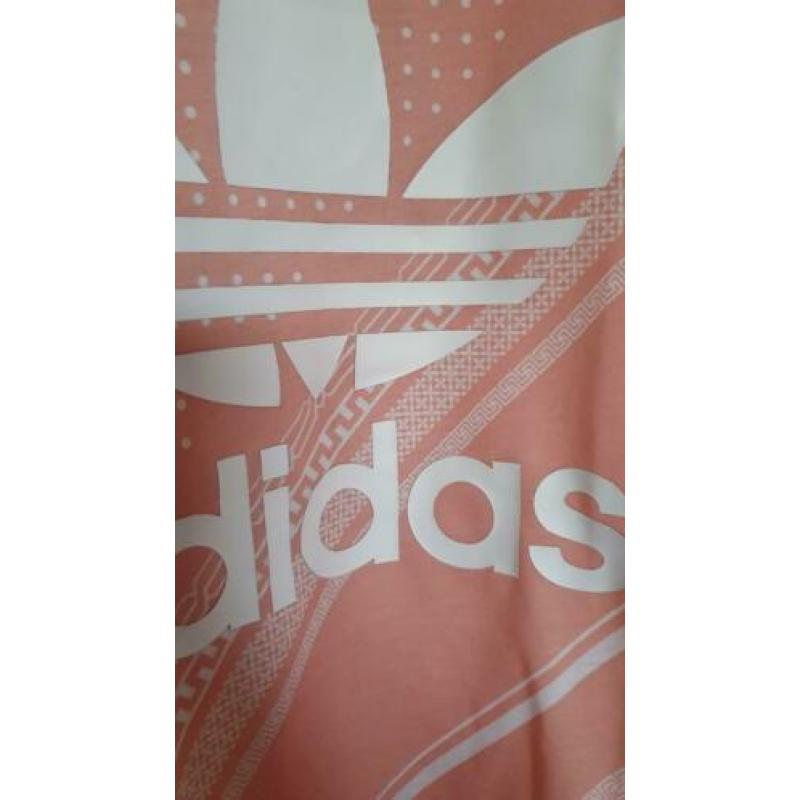 Adidas roze shirt maat 40