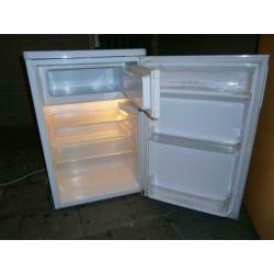 Zanussi Tafelmodel Koelkast met Vriesvak.