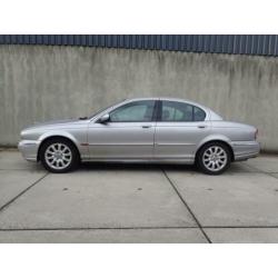 Jaguar X-type 2.0 V6