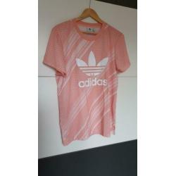 Adidas roze shirt maat 40